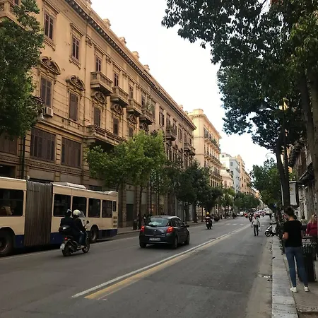 Little House Of Grandpa Antonio Apartment